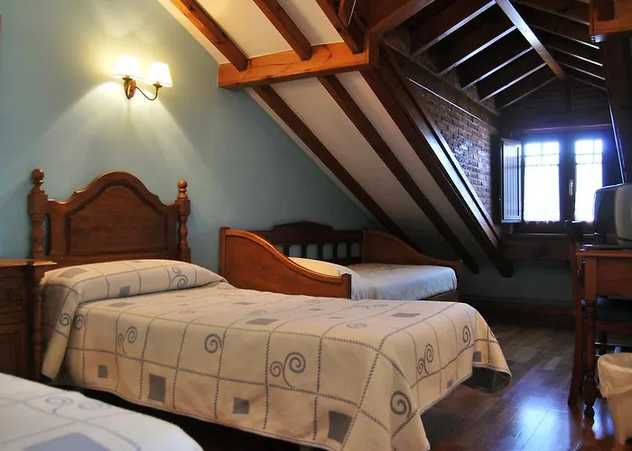 컨트리하우스 La Becada De Buelna *