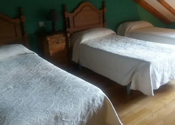 컨트리하우스 La Becada De Buelna 로스코랄레스데부엘나